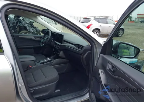 2024 Ford Escape Active z USA, uszkodzony, nr VIN 1FMCU0GN8RUA96030